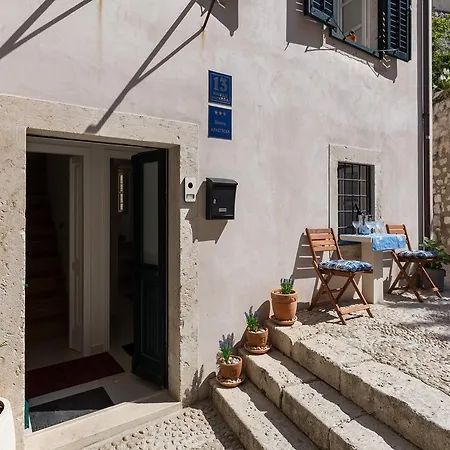 Holiday home Holiday La Strada